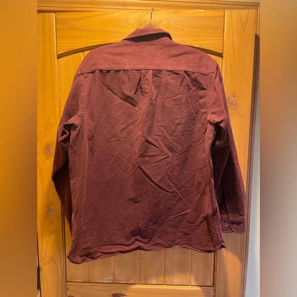 L.L. Bean Burgundy Traditional Fit Jacket - Picture 3 of 3